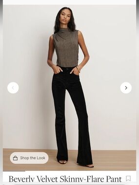 Veronica Beard Beverly Velvet Skinny-Flare Pant (Black, size: 25)